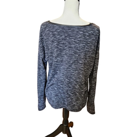 William Rast Black and White Long Sleeve Top - Picture 8 of 11